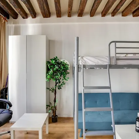 Apartment Very Central And Cozy Flat With Netflix By Guestready *